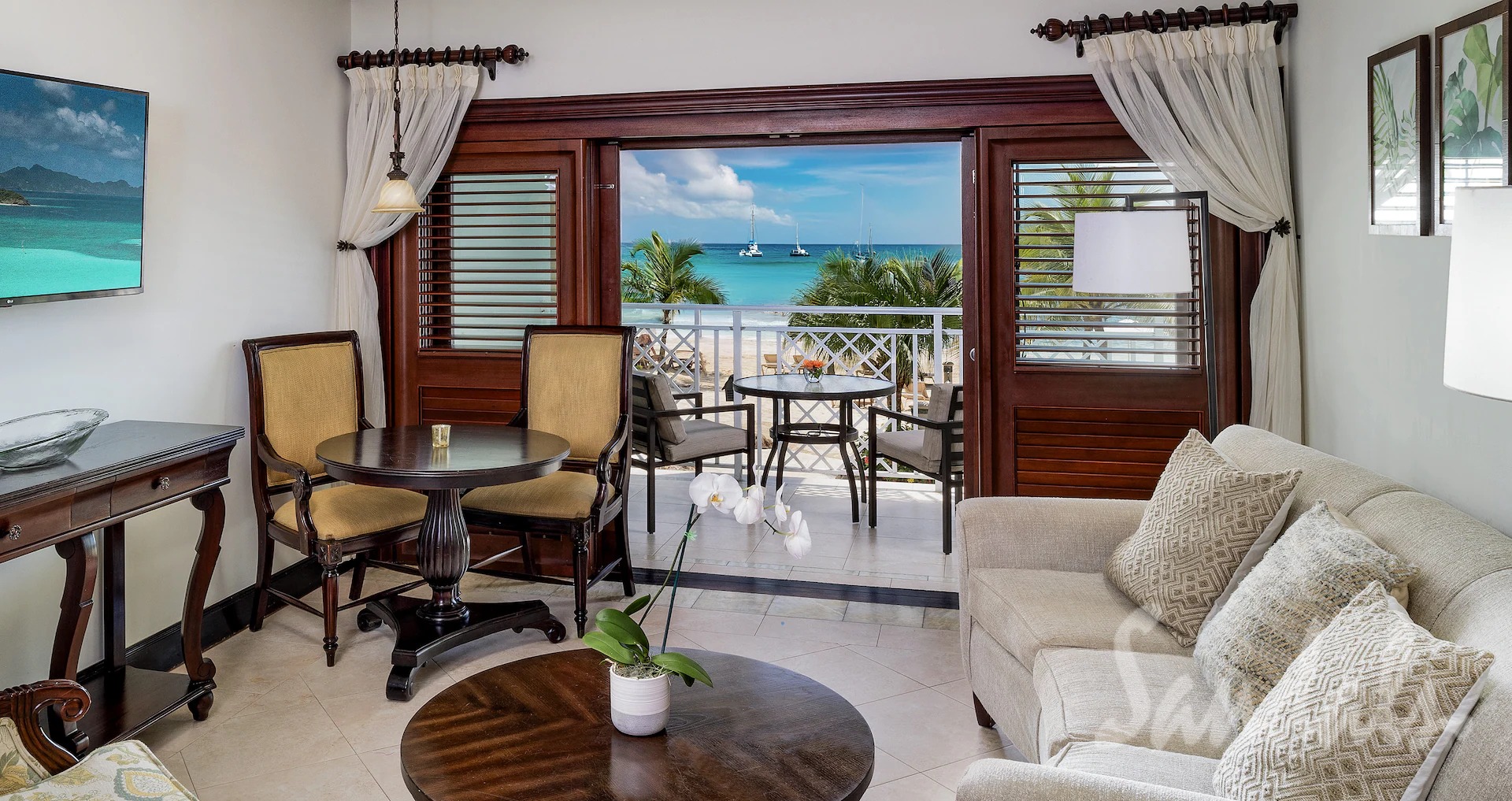 Sundowner Beachfront Penthouse One Bedroom Butler Suite - Always All ... - Private Penthouse Suites With Personal Butler Service